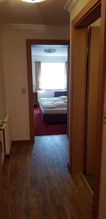Pfindlhof Bed & Breakfast Леоганг Екстериор снимка