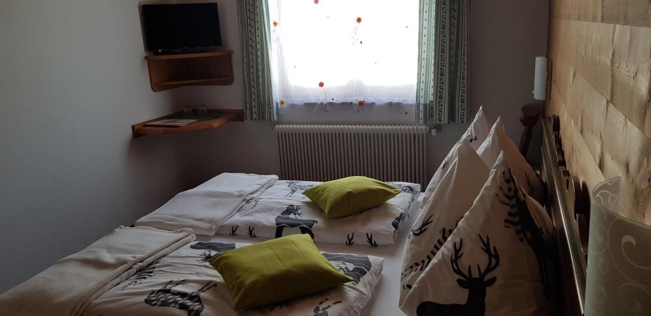 Pfindlhof Bed & Breakfast Леоганг Екстериор снимка