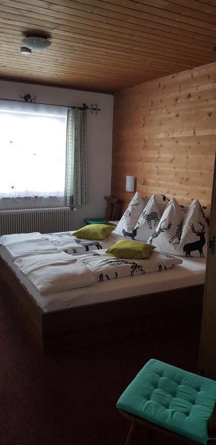 Pfindlhof Bed & Breakfast Леоганг Екстериор снимка