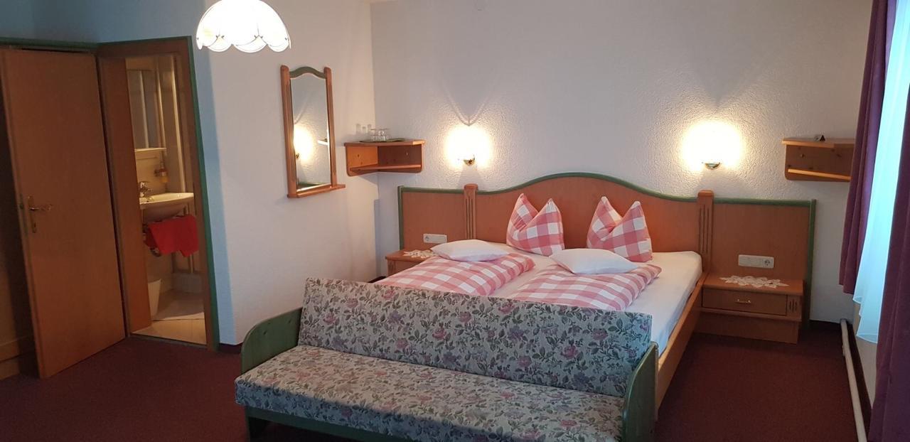 Pfindlhof Bed & Breakfast Леоганг Екстериор снимка